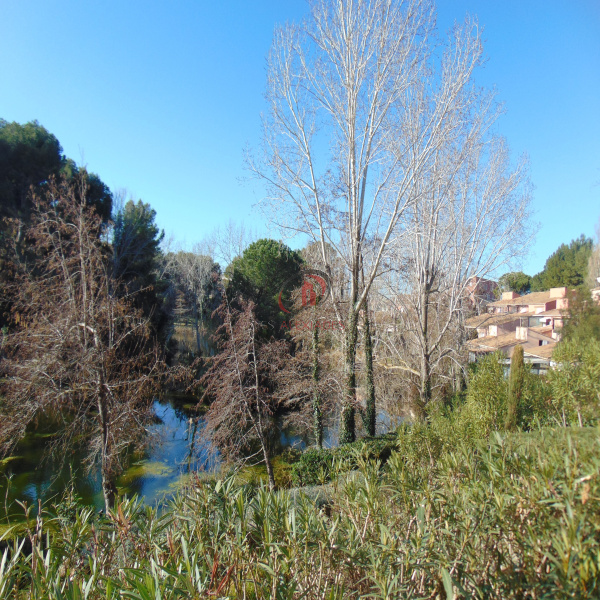 Offres de location Appartement Six-Fours-les-Plages 83140